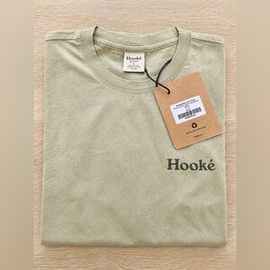Hooké women’s since 2012 long sleeve shirt.
Brand new.